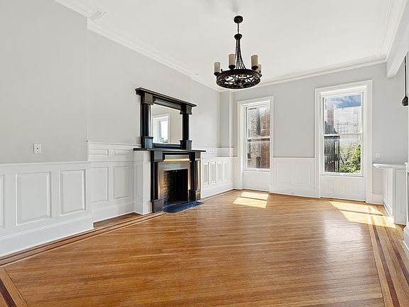 3rd image of 388 Clinton Ave #2