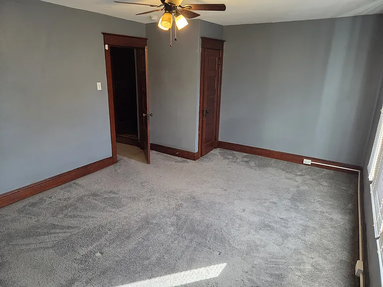 914 Dewey Ave #914 — Photo 11