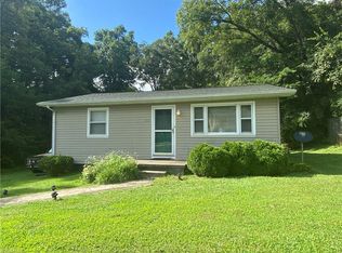 312 L St, North Wilkesboro, NC 28659