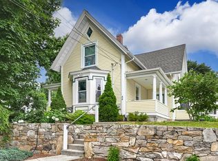 44 Grove St, Bellingham, MA 01757