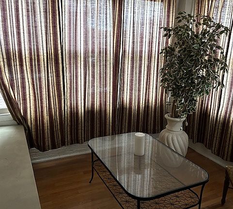 3rd image of 5410 W Congress Pkwy Room A