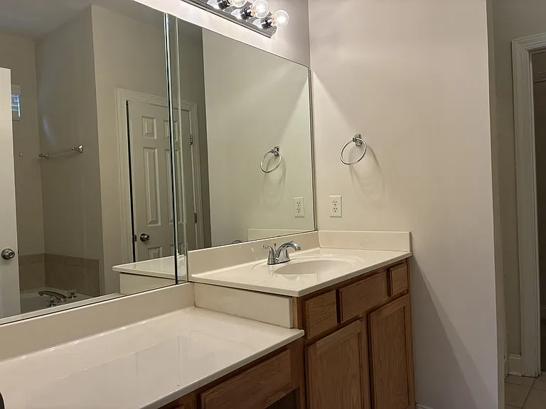 808 Pisgah Park — Photo 13