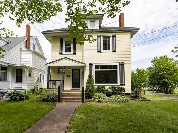 20 Regent St, Amherst, NS B4H 3S7