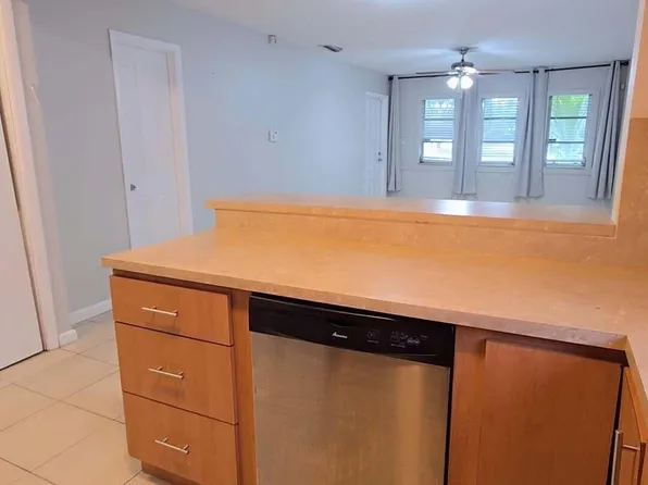2521 SW 58th Mnr #B, Fort Lauderdale, FL 33312