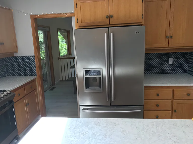 3882 Ashford Dr — Photo 33