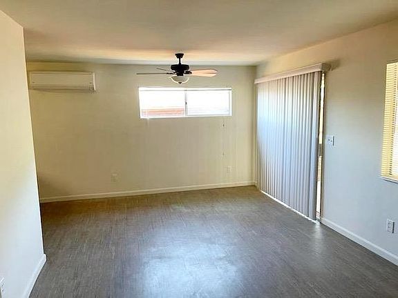3rd image of 6860 Cowles Mountain Blvd