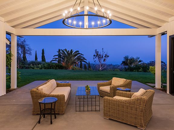 03-Back Patio (Twilight)