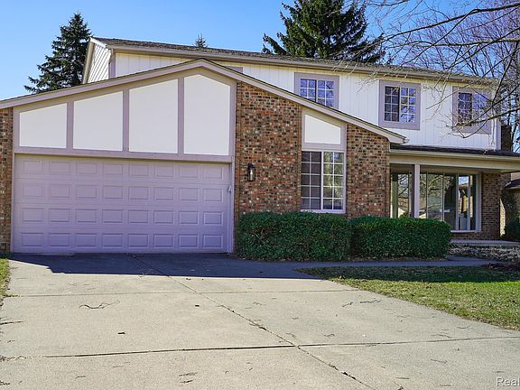 2nd image of 2729 Powderhorn Ridge Rd