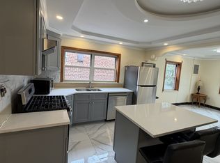 1318 Mace Ave FLOOR 2, Bronx, NY 10469