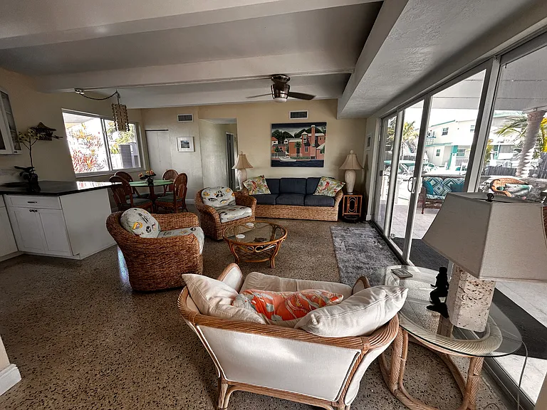 64 Seagate Blvd — Photo 16