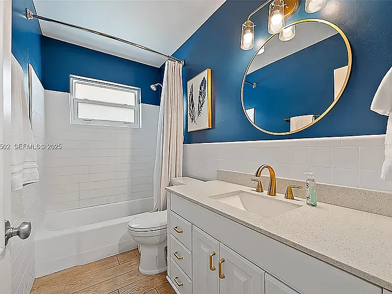 367 Riverside Dr — Photo 11