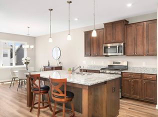 1019 Spruce St, Newport, MN 55055