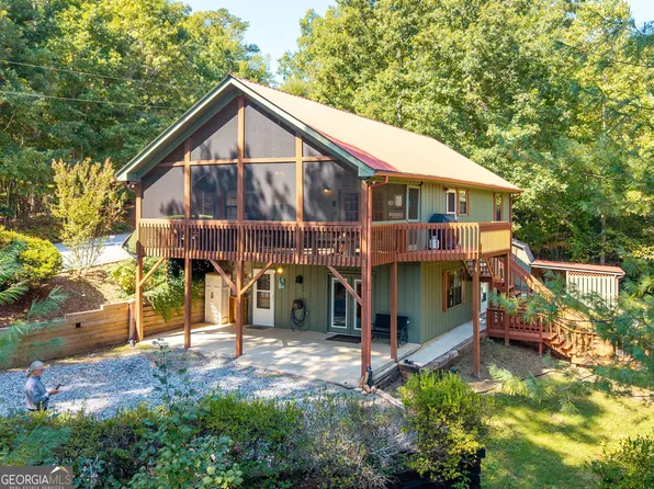 138 Oakwood Trl, Mineral Bluff, GA 30559