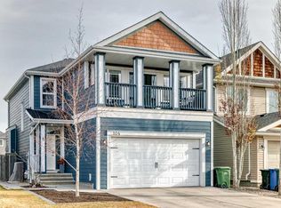 104 W Copperpond Mews SE, Calgary, AB T2Z 0Z3