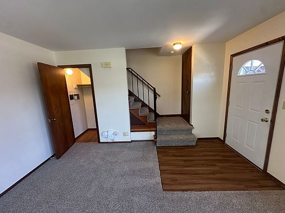 5th image of 1906 Douglas Ave #0