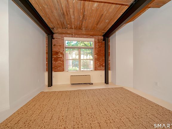 4th image of 319 New Britain Road #126