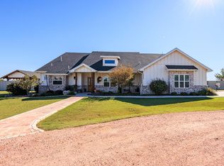 3855 Terry Trl, San Angelo, TX 76905