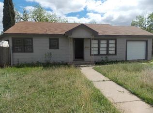 809 W 8th St, Post, TX 79356