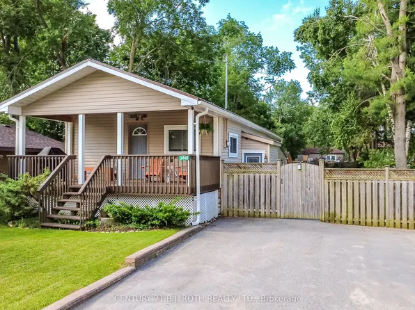 3448 Coronation Ave, Severn, ON L3V 0V8