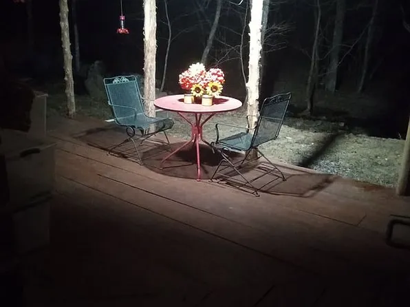546 Jenkins Rd, Clinton, AR 72031