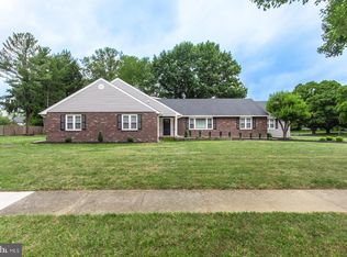 558 Sentinel Rd, Moorestown, NJ 08057