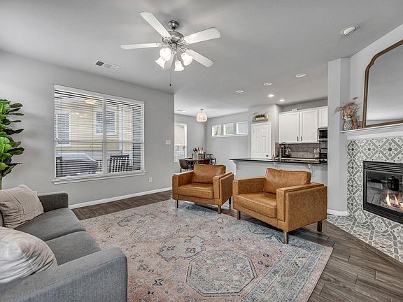 5th image of 411 W Saint Elmo Rd APT 25