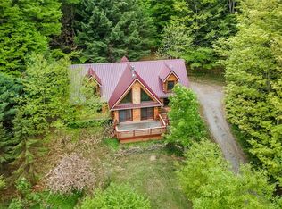 11097 Darien Rd, South Wales, NY 14139