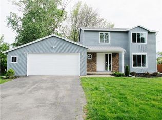 2714 Lyell Rd, Gates, NY 14606