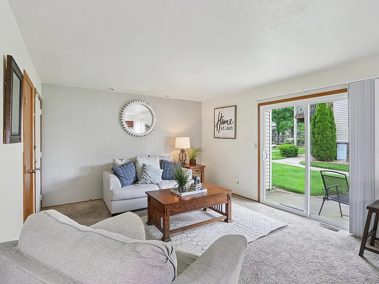 Fountain Park Apartments | Specials Available — Photo 49