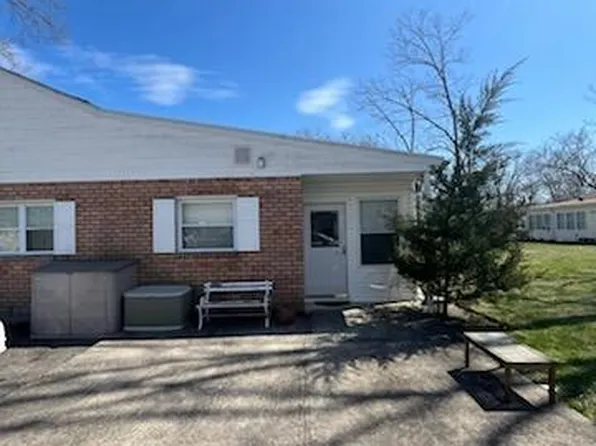 9 Willow Street #D, Toms River, NJ 08757