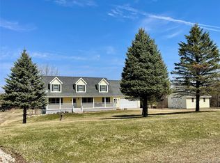 3914 Golf Vista Dr, Lapeer, MI 48446