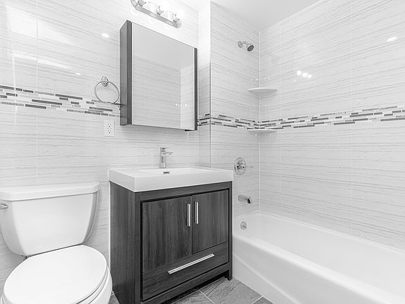 4th image of 46-02 70th St #6D