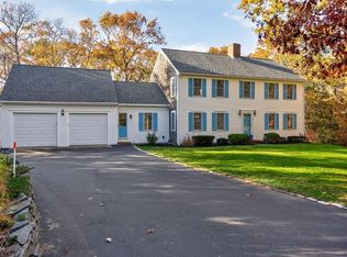 14 Village Dr, East Sandwich, MA 02537