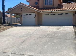 16502 Mango Way, Lake Elsinore, CA 92530