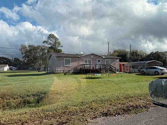 3rd image of 1523 Avenue L
