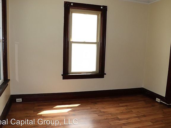 5th image of 112 Vliet Blvd #2