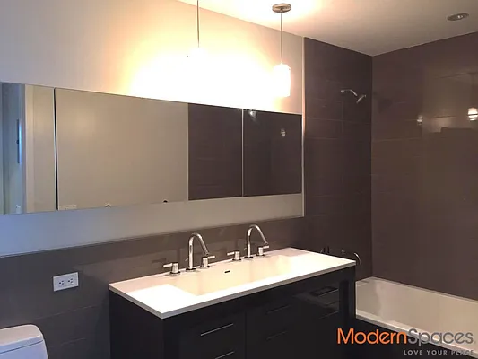 Sold by Modern Spaces | media 19