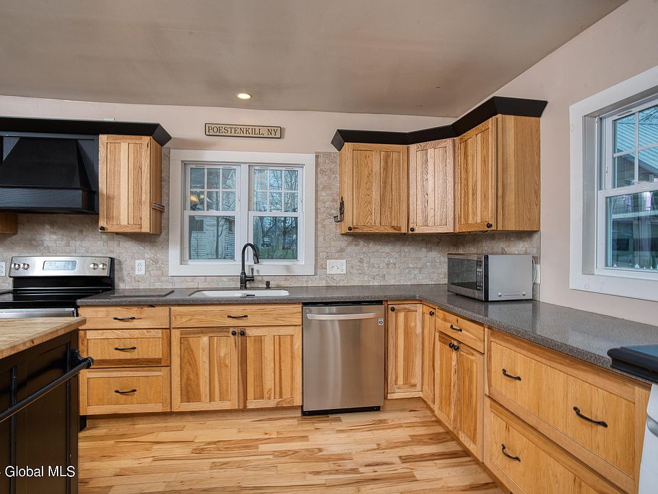 784 NY 351, Poestenkill, NY 12140 Zillow