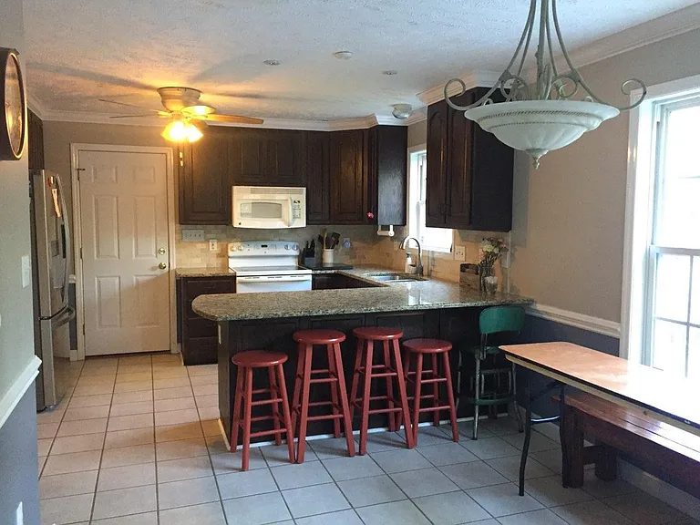 7675 Spurge Dr — Photo 7