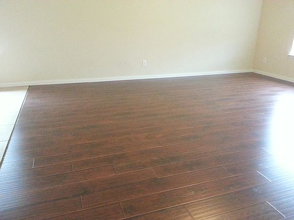 2nd image of 2209 Sun Creek Dr