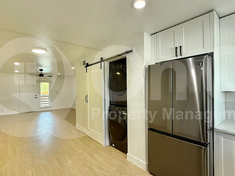 1840 W Thomas Rd #16 — Photo 4