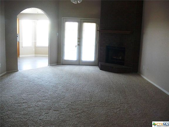2nd image of 3814 Sawtooth Dr