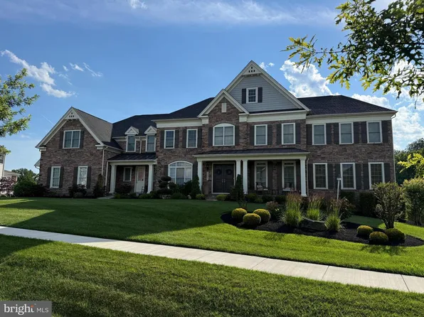2865 Seabiscuit Dr, Olney, MD 20832