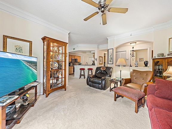 5th image of 275 Murcia Drive #202