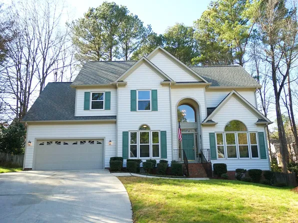 107 Sir James Ct, Cary, NC 27513