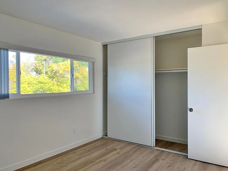 Bedroom (4)