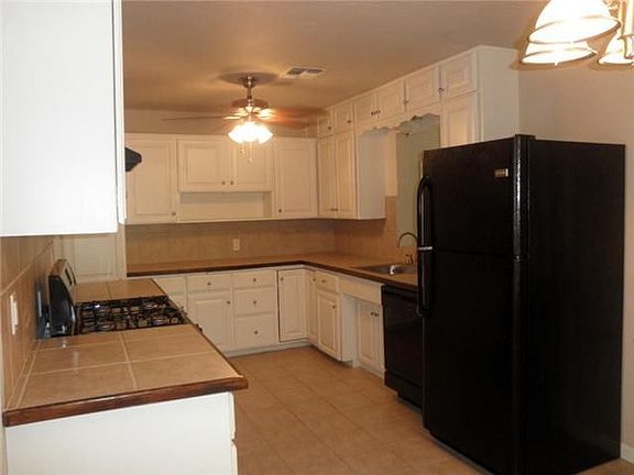 5th image of 6409 N Missouri Ave