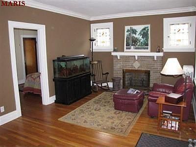 2nd image of 5414 Goethe Ave