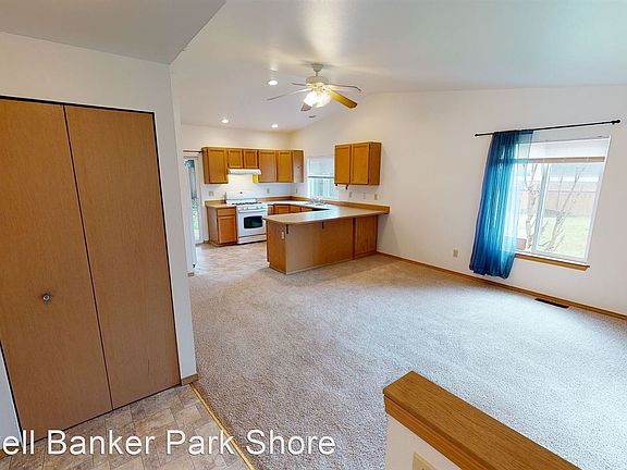 2nd image of 3440 Cedar Crescent Dr SE
