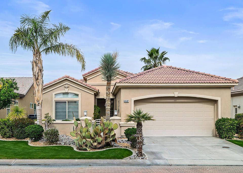 1st image of 44497 Saint Andrews Pl